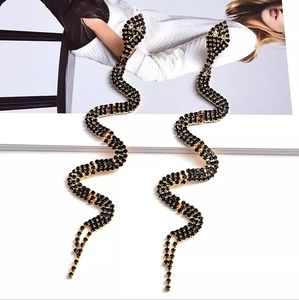 SNAKE earrings